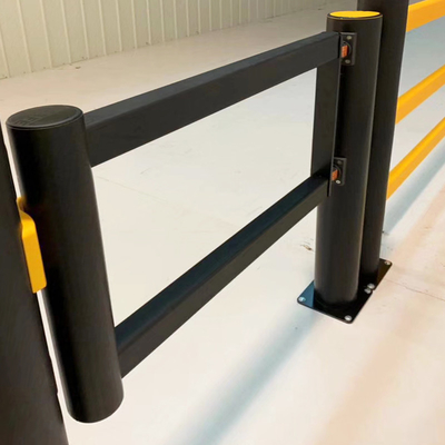 B32 Revolving Door Anti-Collision Guardrails Warehouse Safety Barrier Traffic Guardrails