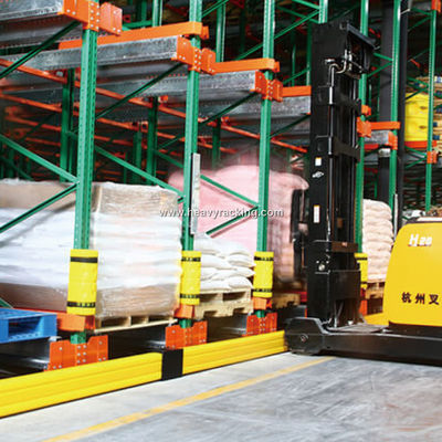 Polymer Ground Safety Barrier Traffic Guardrails