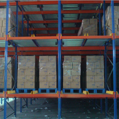 IOS14001 Electrostatic Spray Gravity Pallet Racking 1000kg Per Pallet
