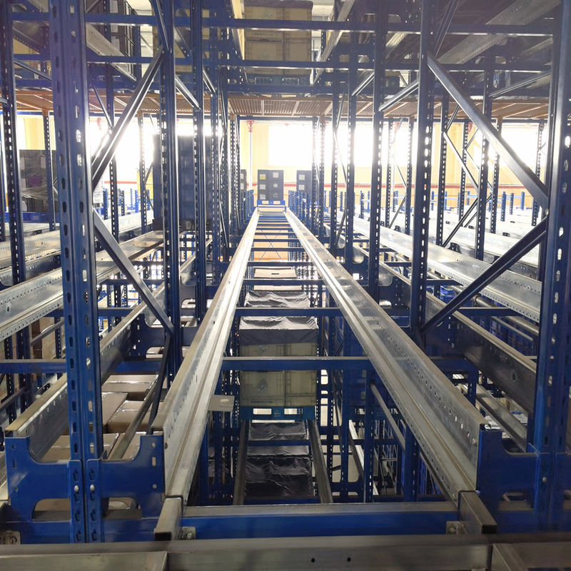 Q235 Steel Four Way Automatic Radio Shuttle Racking With 10 M Height